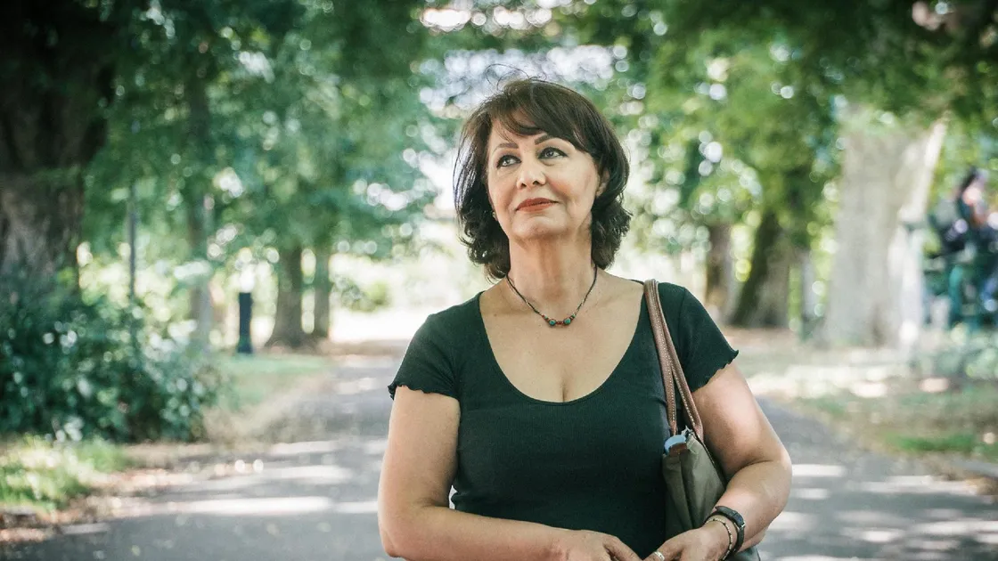 Les siècles inachevés de Thikra Mohammed Nader : entre Orient de la mémoire et Occident de l’exil