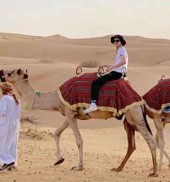 Timothée Chalamet : l’étoile hollywoodienne dont l’ascension passe par… le désert arabe