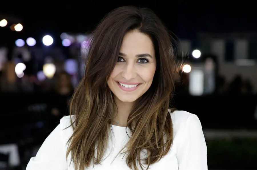 Acil Abdul Hadi, jouer comme on cherche