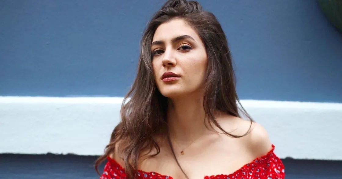 Tugba Dastan, le métier avant le bruit : durer dans l’image sans se perdre