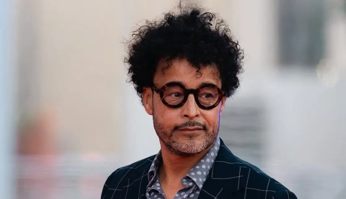 Malek Akhmiss Le corps comme mémoire, le jeu comme responsabilité