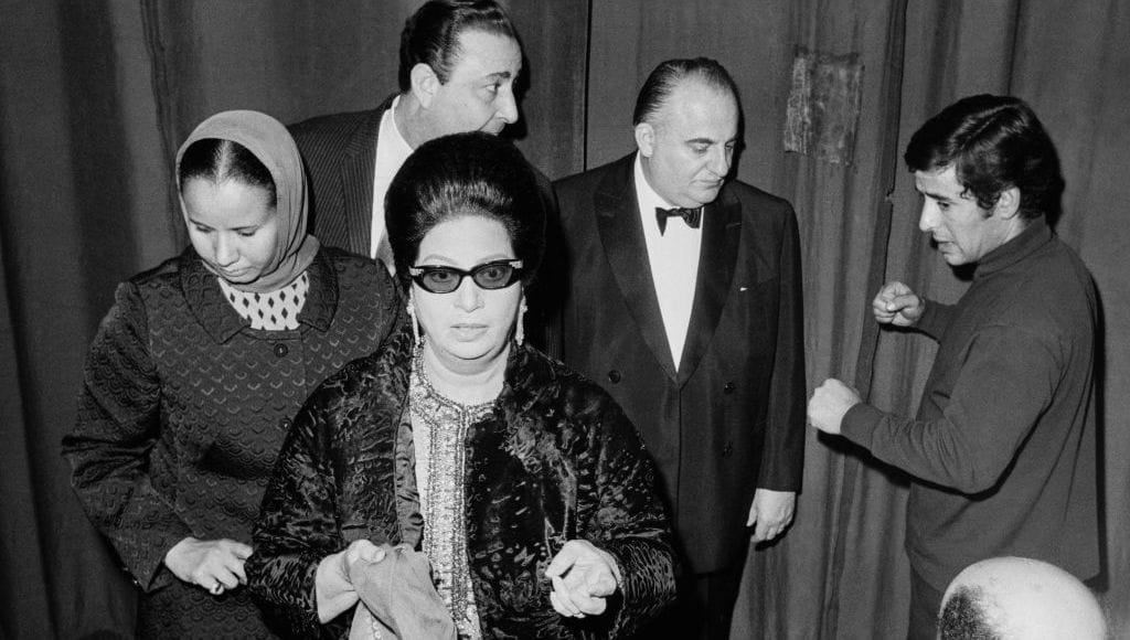 Quand Oum Kalthoum chanta à Paris : la rencontre d’un mythe oriental et d’un monde occidental émerveillé