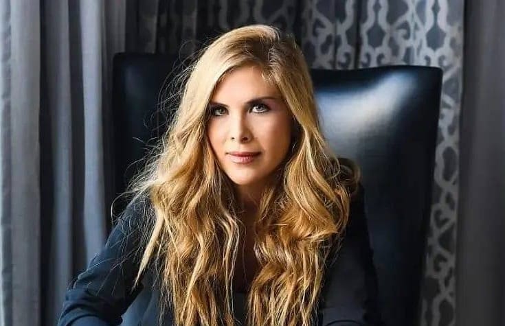 Aline Lahoud, le chant comme acte de vie Quand la voix devient éthique, et Paris un horizon symbolique