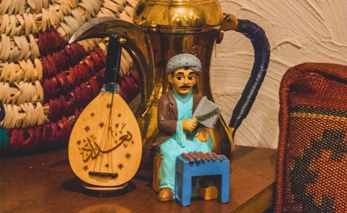 Le kebab irakien sur les Champs-Élysées : quand la cuisine devient un langage culturel