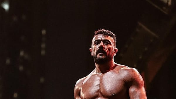 Quand le corps devient un capital : stars, fitness et culte de la transformation