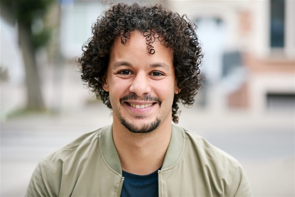 Yassine Fadel : une trajectoire construite dans les interstices