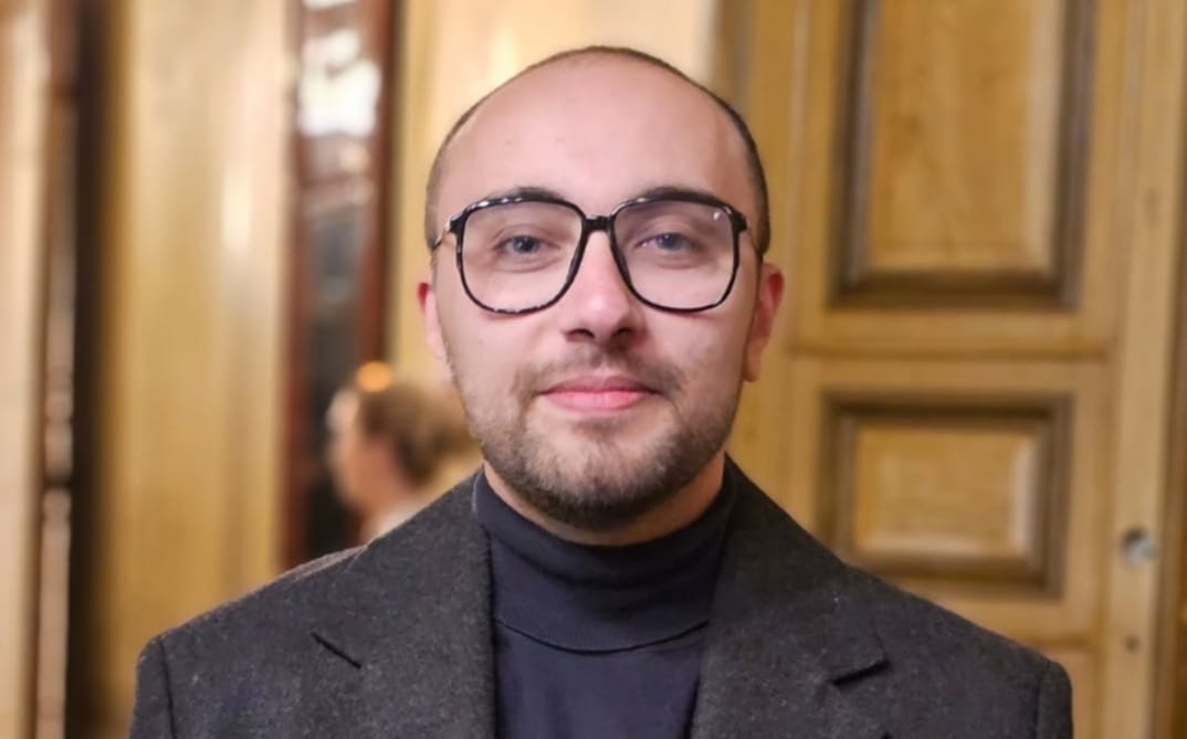 Mohamed Tarek La programmation comme écriture invisible, et le regard comme responsabilité