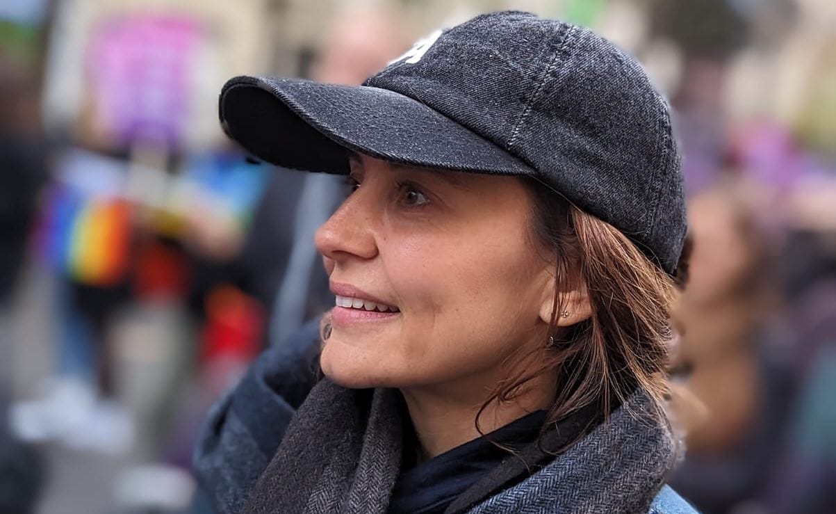 Cécile Coves écrire le corps comme un récit public