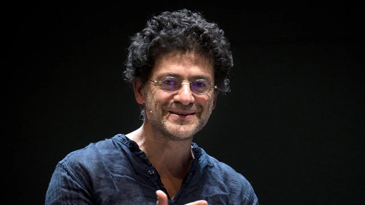 Wajdi Mouawad : l’auteur franco-oriental qui a fait basculer le théâtre parisien dans une nouvelle ère