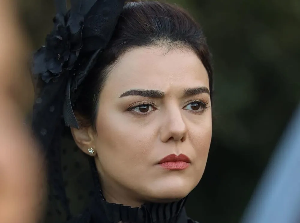 Dana Mardini L’actrice qui interroge le moment du retrait