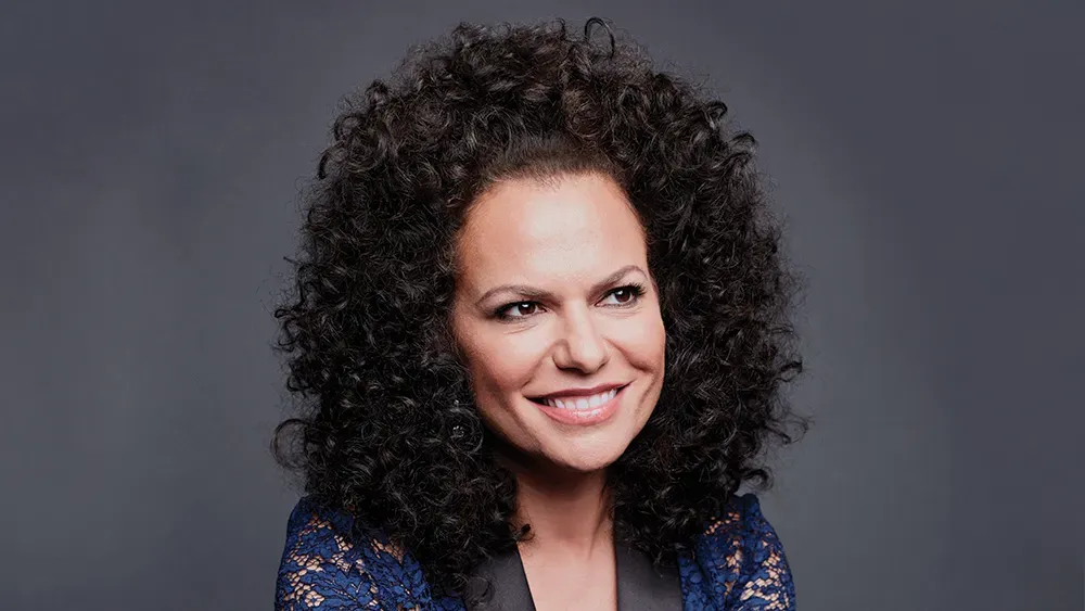 Sanaa Hamri Quand l’image migrante entre dans l’architecture de Hollywood