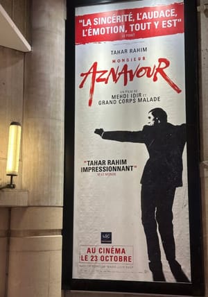 Monsieur Aznavour Quand la France se raconte avec une âme venue d’ailleurs