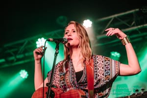 Nawel Ben Kraïem : la voix comme territoire, l’art comme traversée