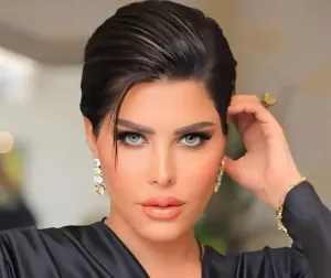 Shams à Paris depuis vingt ans : l’artiste arabe qui a transformé la capitale en outil d’image et de mode