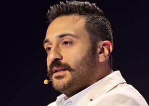 Bisher Najjar, ou l’art de relier les fragments : quand le podcast devient un espace commun entre le dedans et le dehors