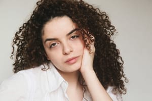 Zbeida Belhajamor, ou la construction silencieuse d’une présence