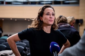 Clémence Guetté Gouverner la parole quand l’institution devient une épreuve morale