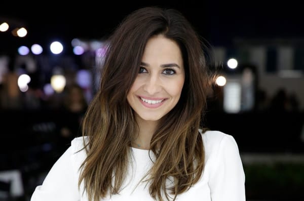 Acil Abdul Hadi, jouer comme on cherche