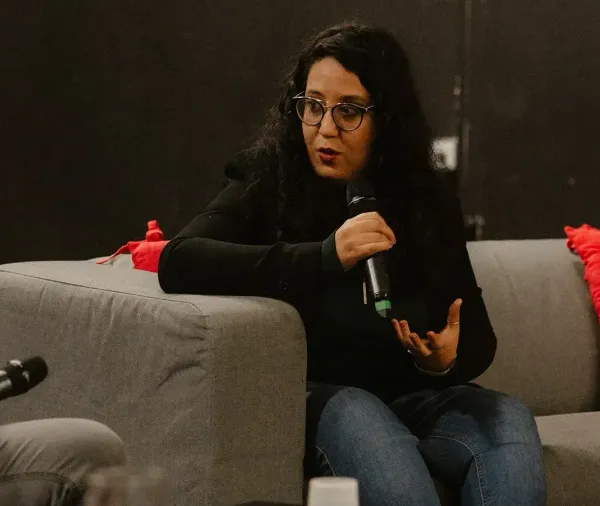 Najwa Benchebab Naim ou le réapprentissage de l’écoute du corps et de la mémoire