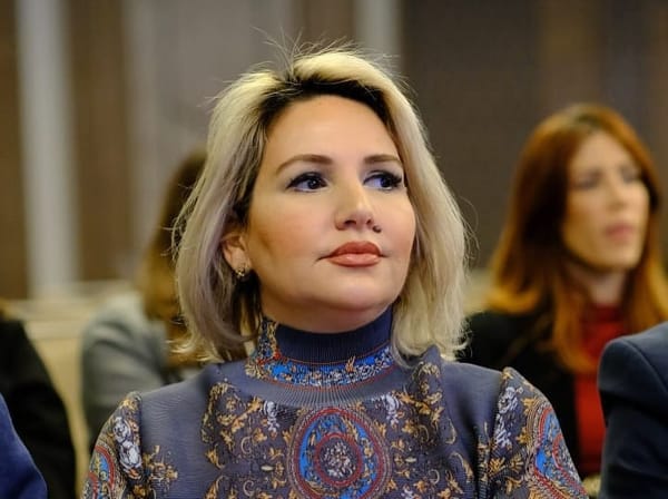 Sara Al-Sarrāf Écrire l’écoute : quand le roman devient espace de responsabilité