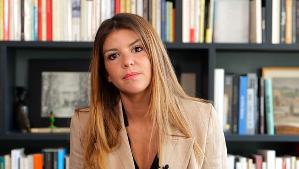 Hanna Assouline écrire la paix au cœur du conflit