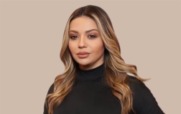 Aisha Aldouri une identité en mouvement