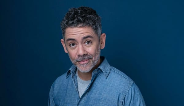 Manu Payet habiter le rire comme un territoire de douceur